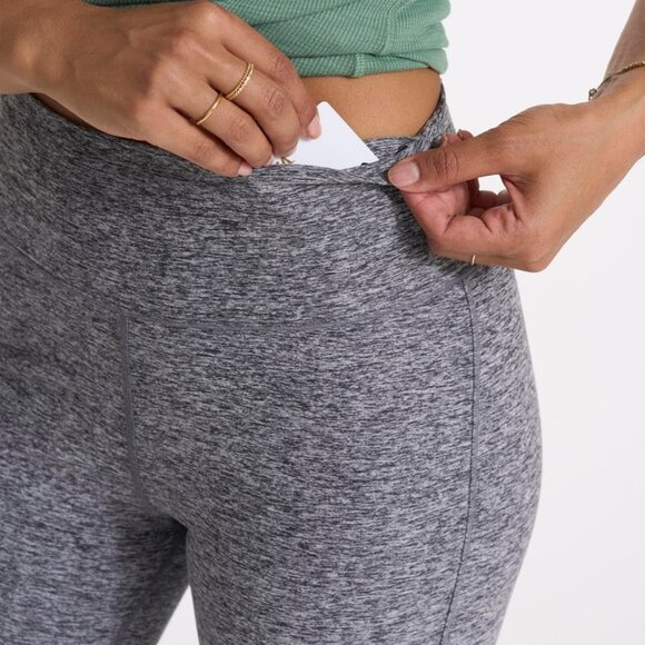 Vuori Mid Rise Elevation Slim Bootcut Performance Legging Heather Grey Ladies XS - Picture 8 of 12